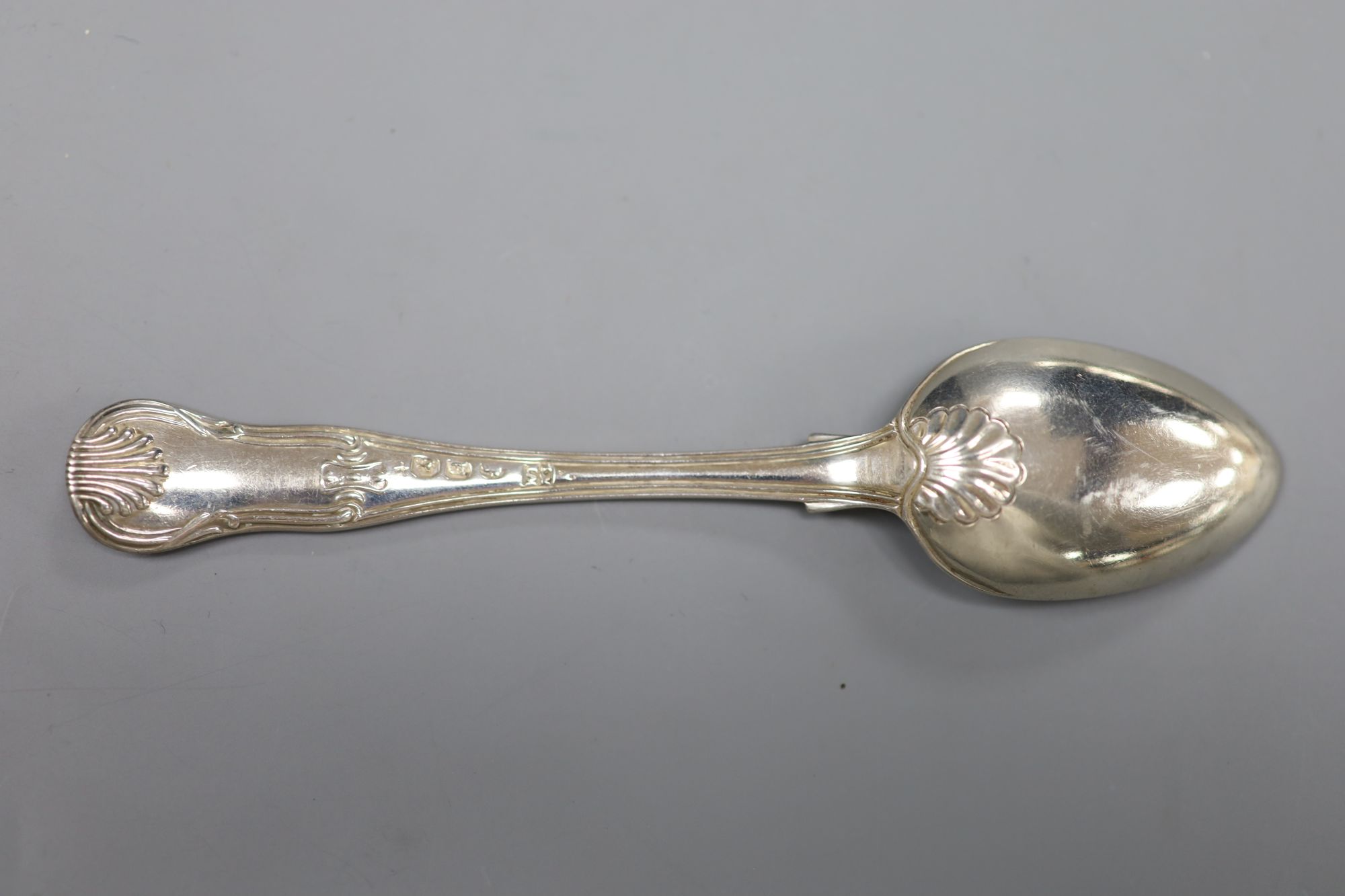 A set of six George III silver hourglass pattern teaspoons, London, 1816, 6.25oz